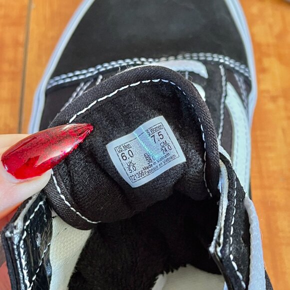 Vans Old Skool black + white canvas sneakers - Picture 3 of 3